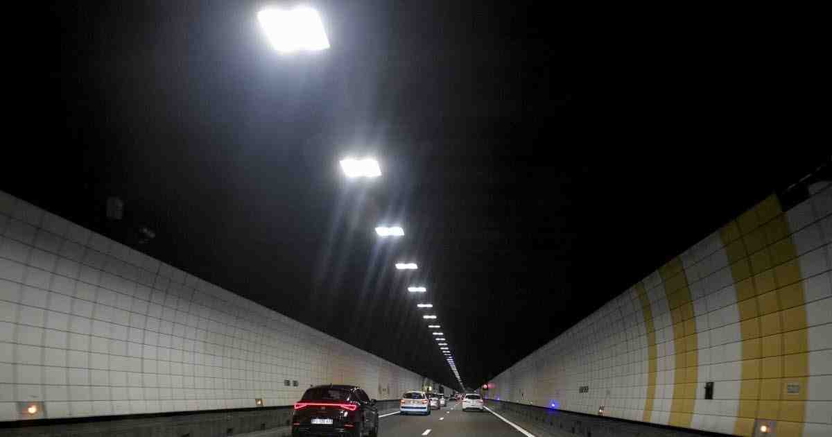 Quelle est la longueur du tunnel de Fourvière ?
