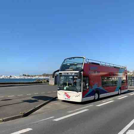 Touristique : à Brest, le retour de la ligne bleue avec ses deux bus