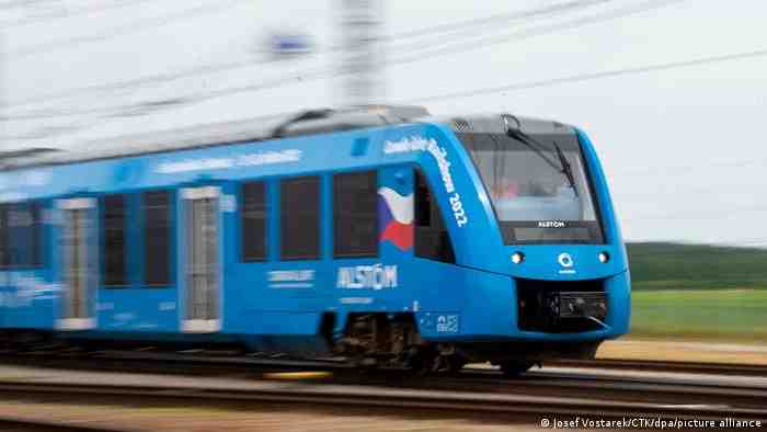 Départ du train à hydrogène d'Alstom pour l'Allemagne