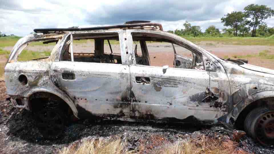Kankan : le corps sans vie d'un homme prend feu dans un véhicule de transport en commun au Woléndou