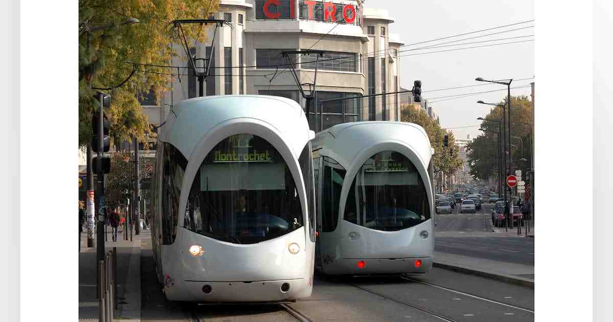 Le futur marché des transports en commun de Lyon a été divisé en deux parties