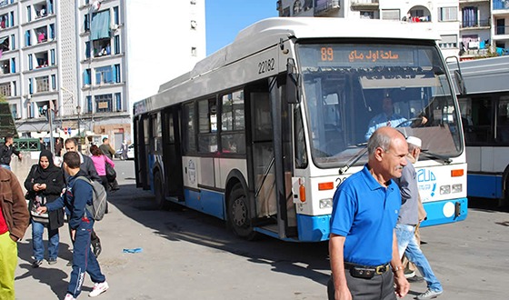 Transports : les Algériens veulent en finir avec les bus privés et plaider la cause du public