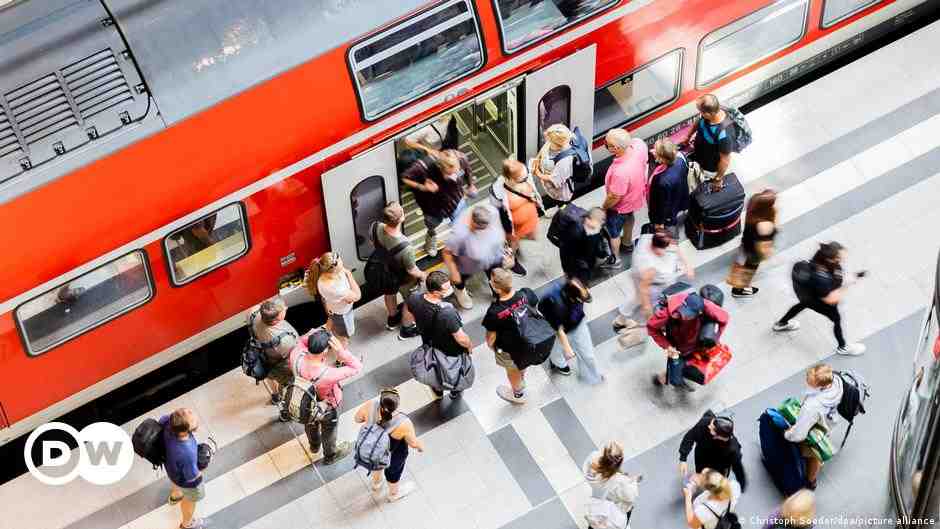Le train illimité à 9 € en Allemagne est-il un succès ?