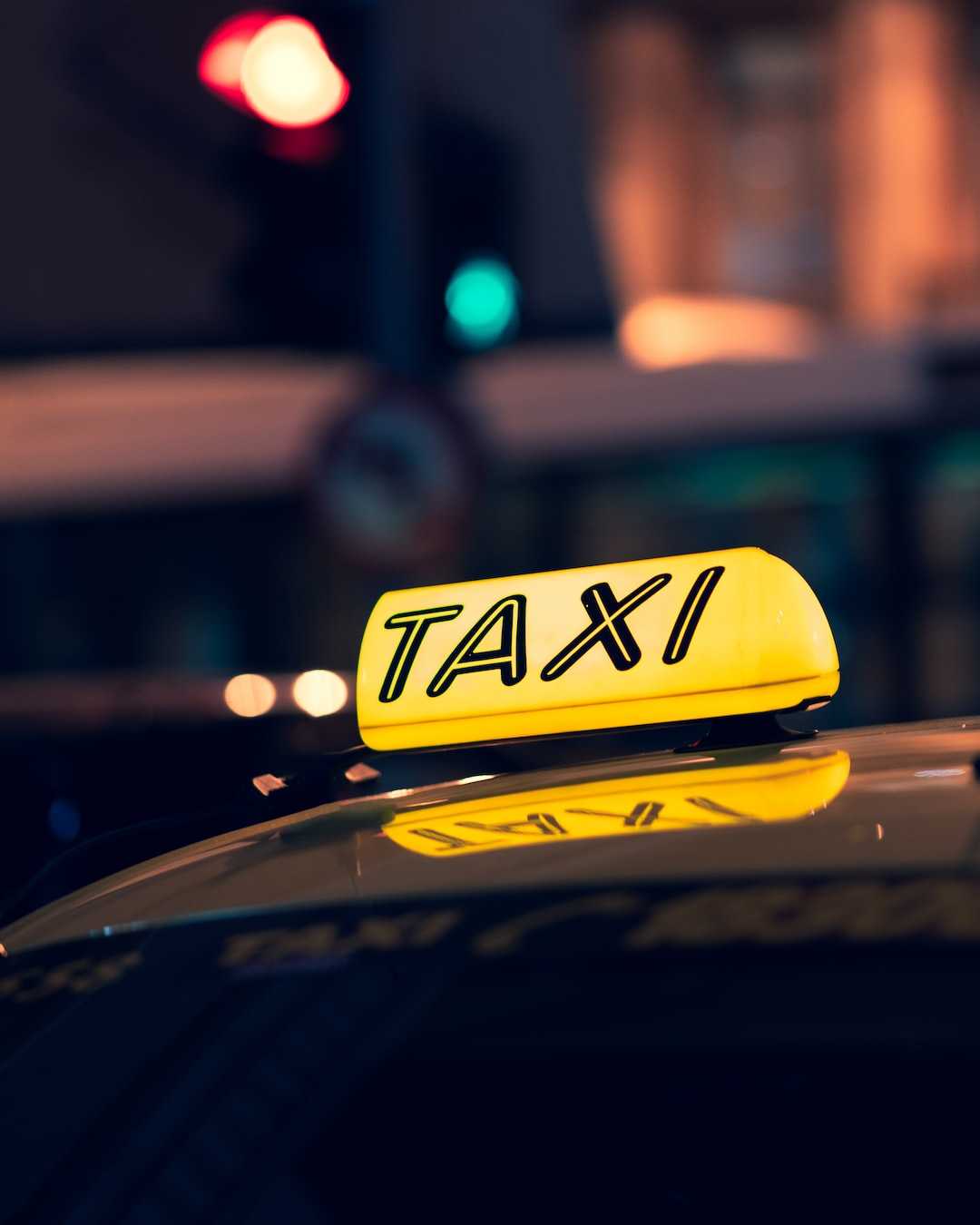 Comment devenir chauffeur taxi indépendant ?