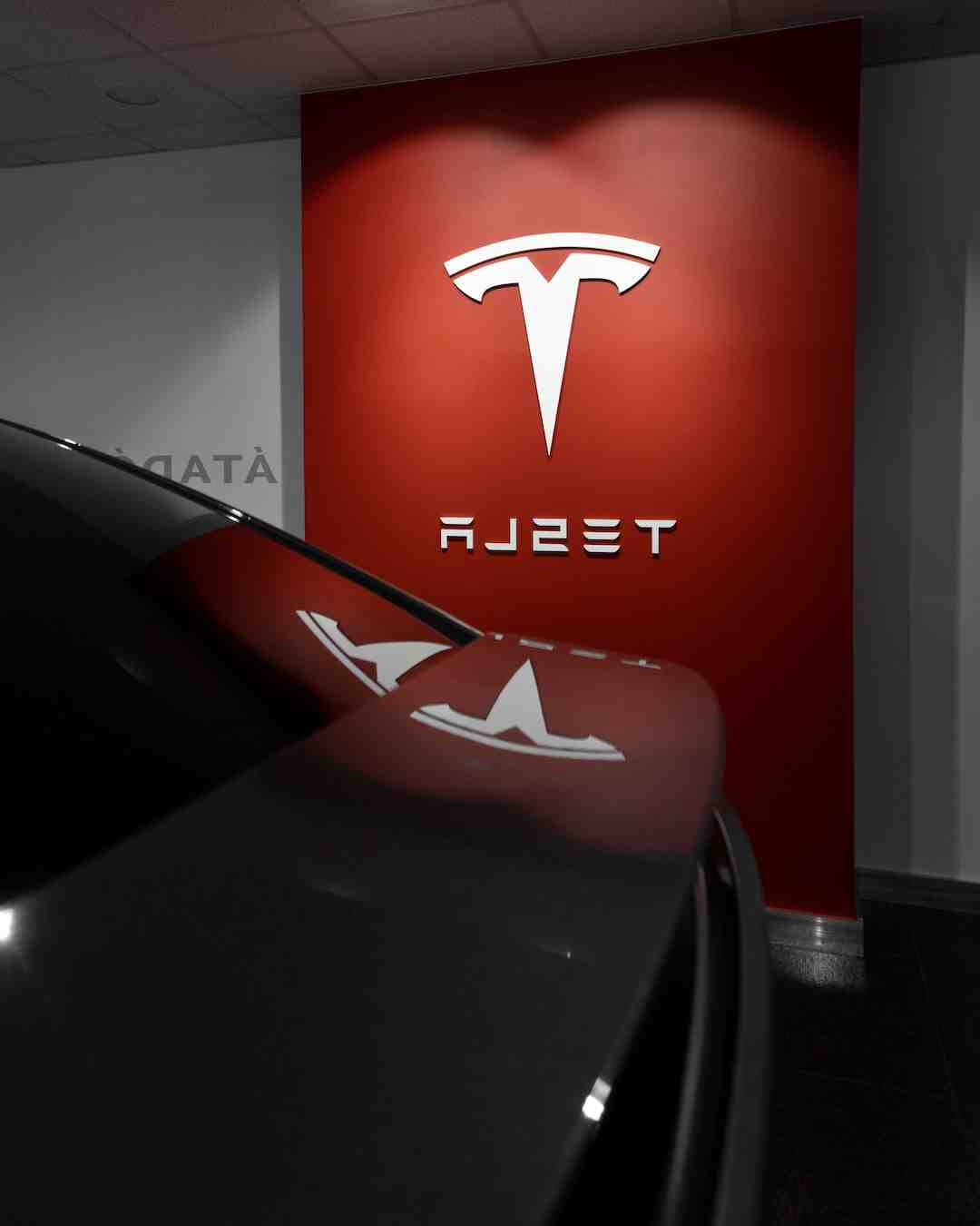 Tesla, le trublion automobile devenu la référence en matière de « hype ».
